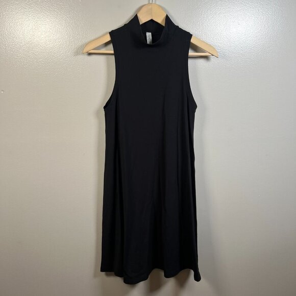 Lululemon Gone for the Week Dress Size 4 Minimal Travel Athleisure Black Comfy - Picture 1 of 9